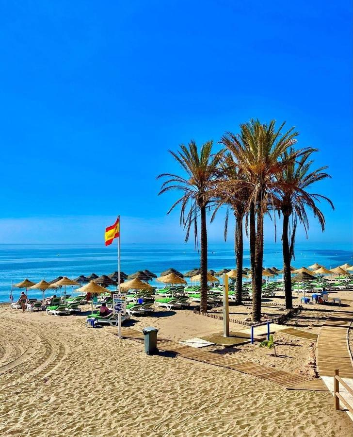 El Estudio De La Playa Benalbeach Vistas Al Mar Benalmadena Exterior photo